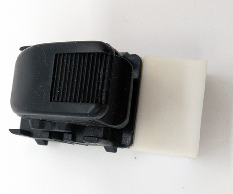 DAIHATSU 自動車電源窓スイッチ 自動電気 乗客側窓リフター 84810-87104