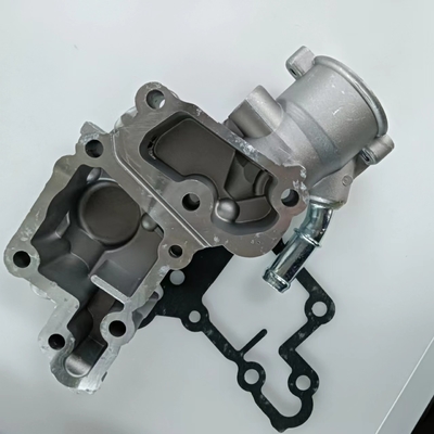 シトロエン・ベルリンゴ フィアット・フィオリノ MPV ページオ 96-16用のカスタマイズされた Y8 温度調節器ハウジング