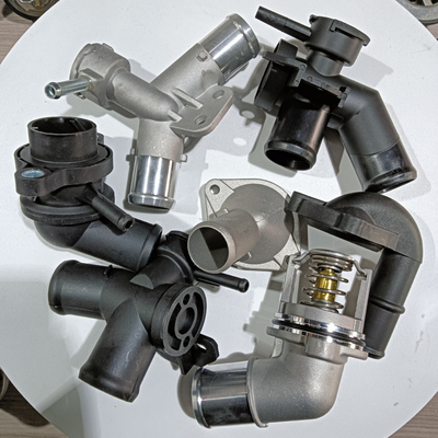 チェンガン フォード フィエスタ V 1.3L 01-08 2S6G8250A1B カーフィット付き冷却用フレンズ 黒