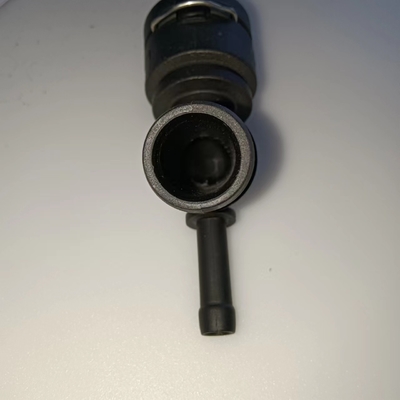 ブラック エンジン ラジエーター 冷却液ホースコネクタ フレンズ VW ビートル ゴルフ ジェッタ AUDI スコダ SEAT 1J0122291B