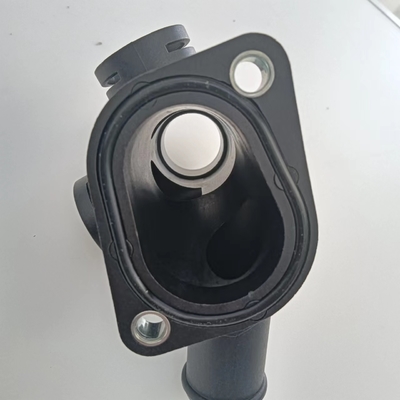 VW ジェッタ用のプラスチック式散熱器冷却液ホースフレンズと耐久性IATF16949認定