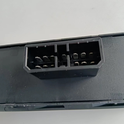 ミツビシパジェロモンテロ 1990-2003用の金属プラスチック電源窓スイッチ MR753373