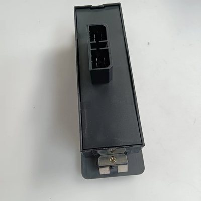 ミツビシパジェロモンテロ 1990-2003用の金属プラスチック電源窓スイッチ MR753373