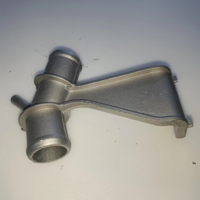 自動車装具 LEXUS EU ラジエーター接続パイプ 16577-22H02 トヨタ・コロラ 2009-17 マトリックス 2009-13