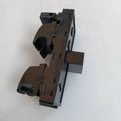自動車用 スコダ オクタヴィア ファビア 2013-2018用の電源窓スイッチ制御ボタンのOEM NO 5E0959857A