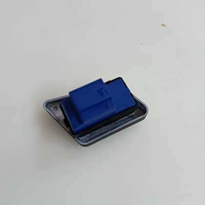 2013-2015年 ドアロックスイッチ ボタン VW パサット B6 3C0 962 125 B ドライバーサイド