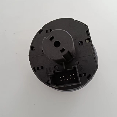 スコダ OEM NO.1Z0 941 431用の金属プラスチッククロムヘッドライトスイッチ