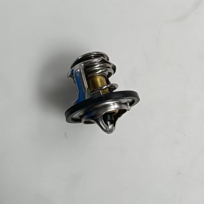VWフォルクスワーゲン・パサット Audi A4 Quattro A6 IATF16949 承認された温度調節器の交換/修理