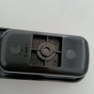 OEM NO 6490.EH Peugeot 207用のフロント左電源マスターウィンドウ制御スイッチ