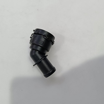 フォルクスワーゲン・トゥラン・ティグアン・ポロ・パサット 5Q0122291AC IATF16949用の金属プラスチックフレンズ冷却剤