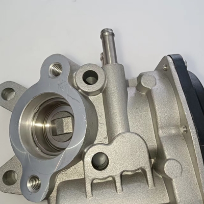 参照番号 748883 14710-EC00A ニスサン・ナバラ D40 パスファインダー R51 NP300用のEGRバルブ