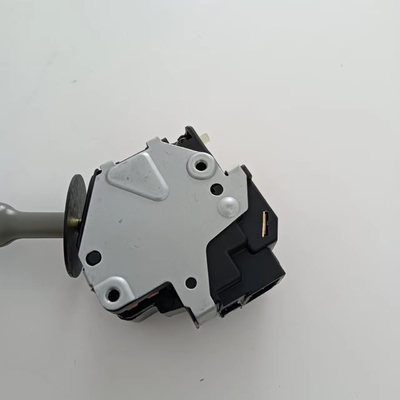 高耐久性自動車ライトスイッチ OEM NO 770146629 ルノー 2.3 dCi 170