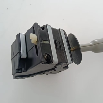 高耐久性自動車ライトスイッチ OEM NO 770146629 ルノー 2.3 dCi 170