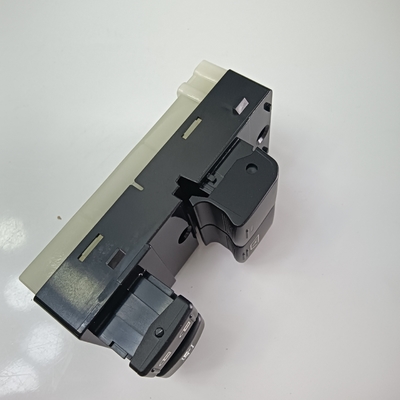 25401ZP50A パワーウィンドウスイッチ ニーサン・フロンティア 2006-2020 エクステンデッド・キャビ ピックアップ・トップ
