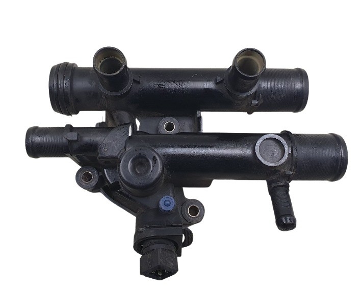 PATHFINDER III R51 2.2 2.5 DCI マスター 2 8200262237 ルノー ニッサン サーモスタット